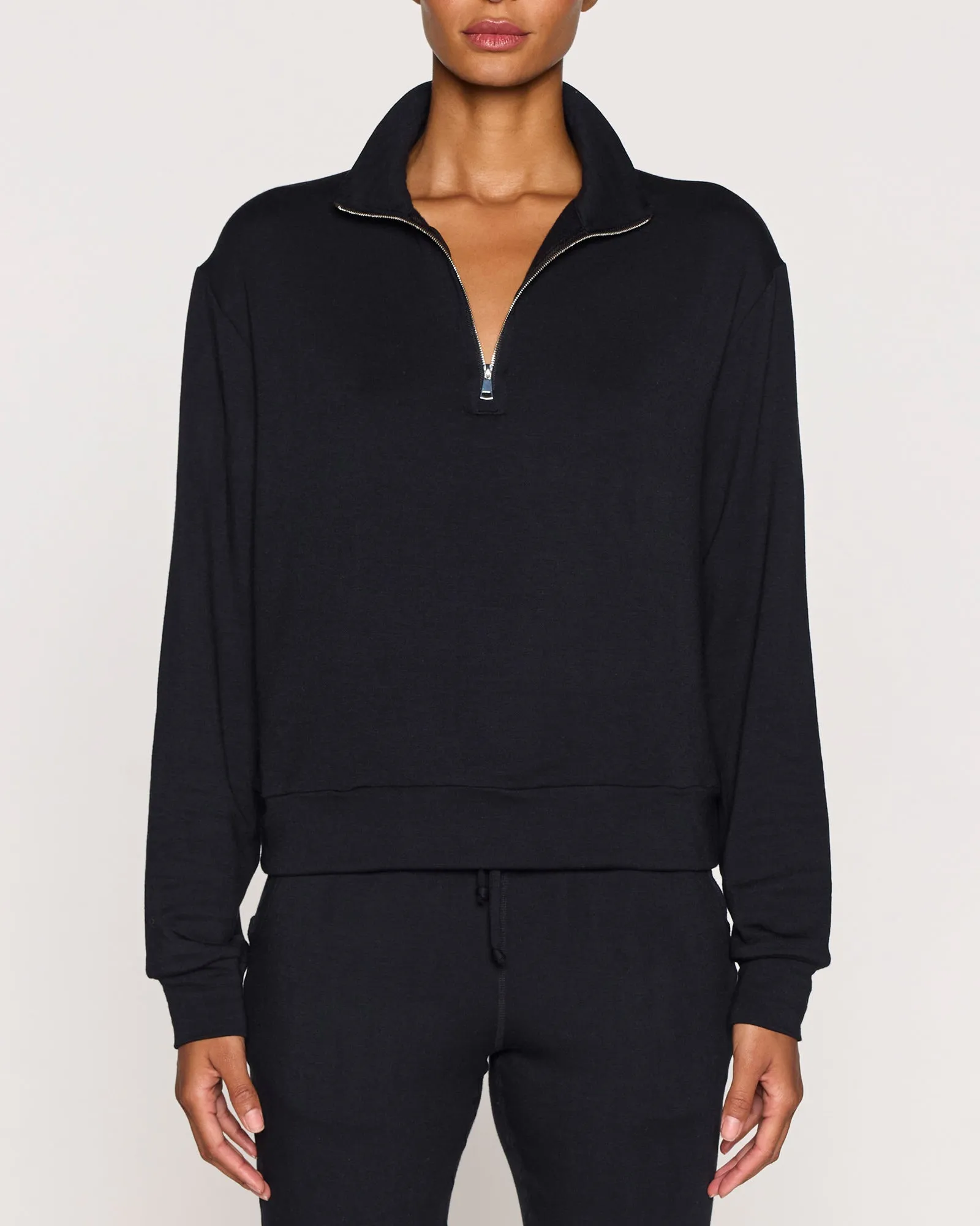 Capsule Women's 1/4 Zip