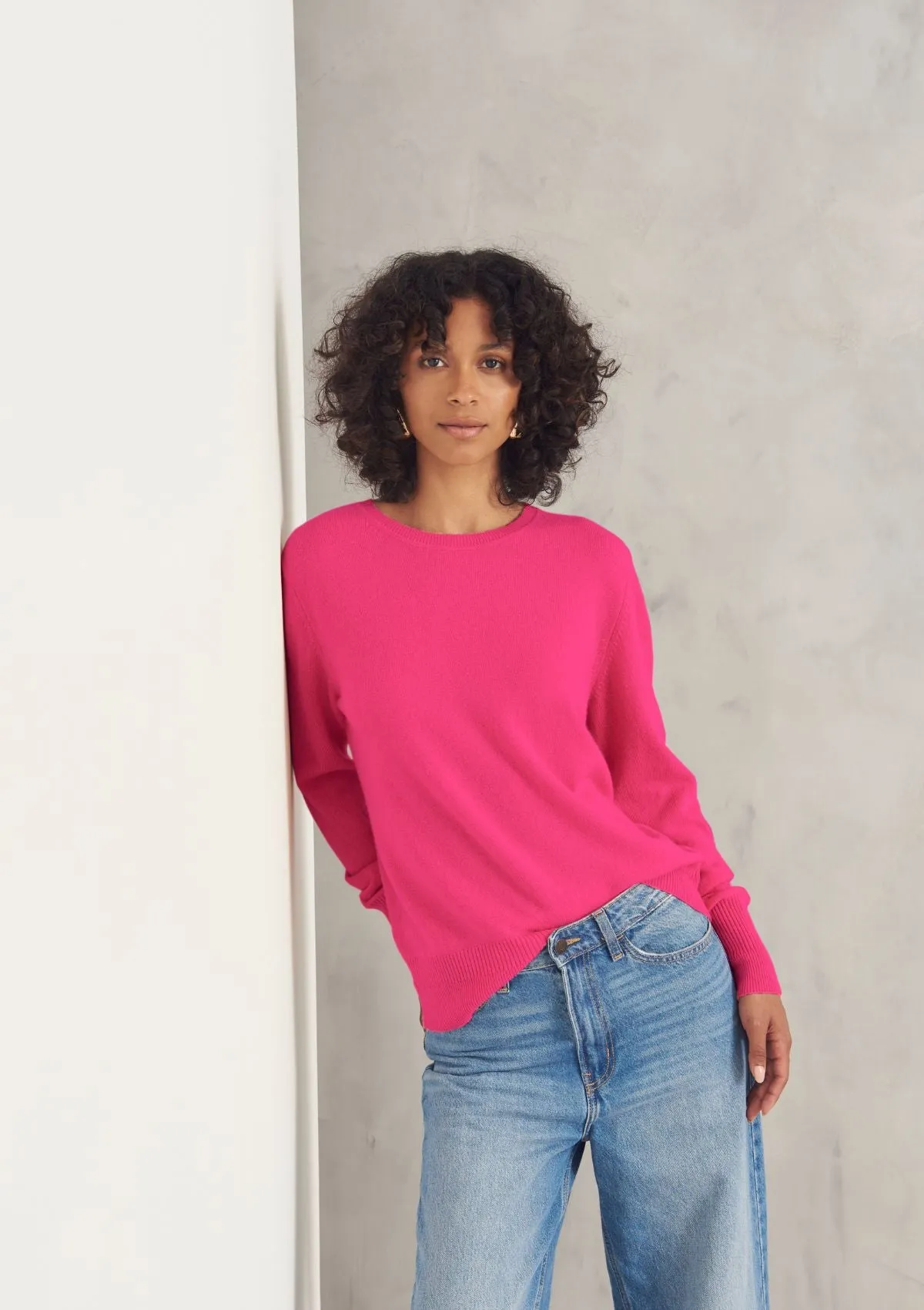 Cashmere Crew Neck Sweater in Rose Pink