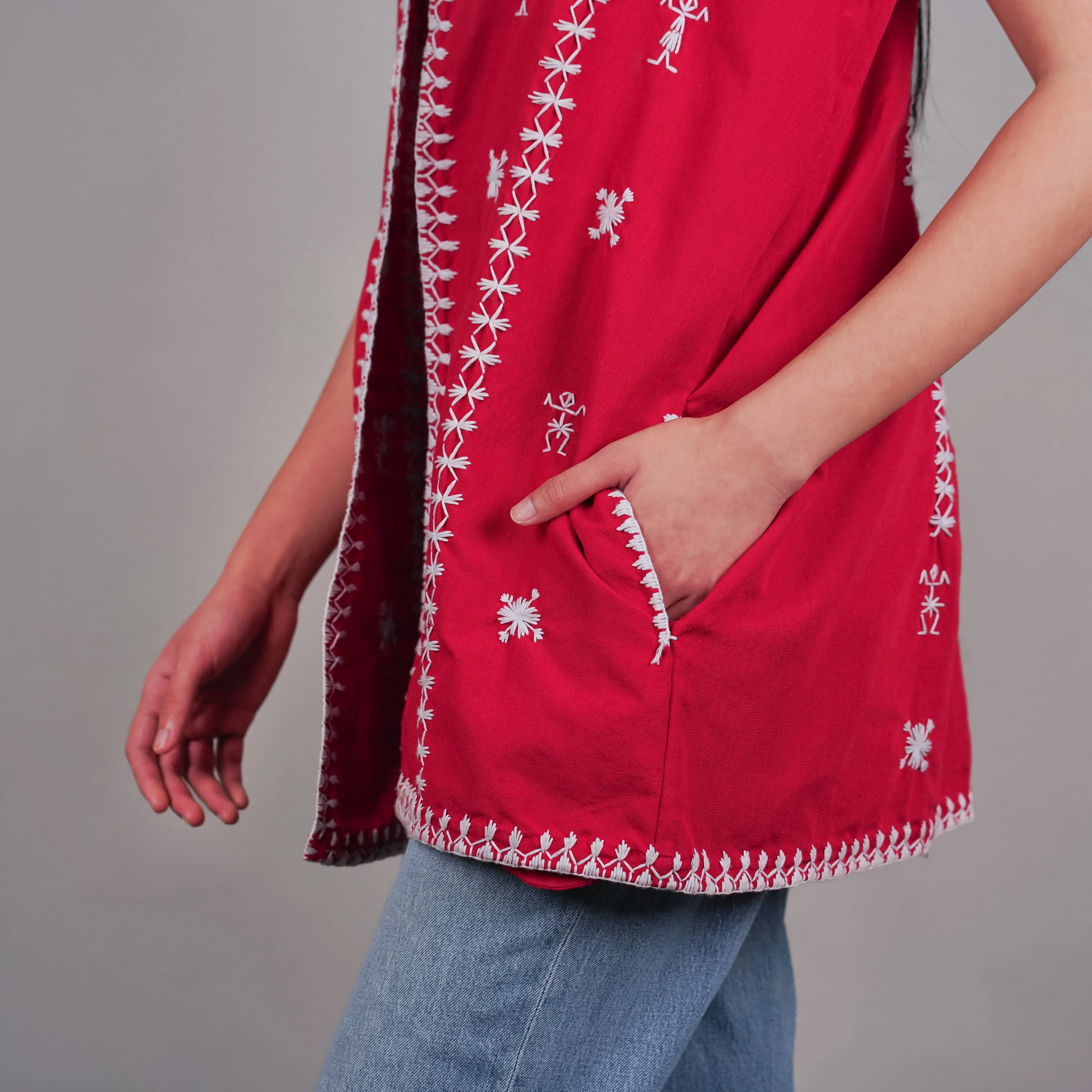 Itneg Hand Embroidered Sleeveless Coat