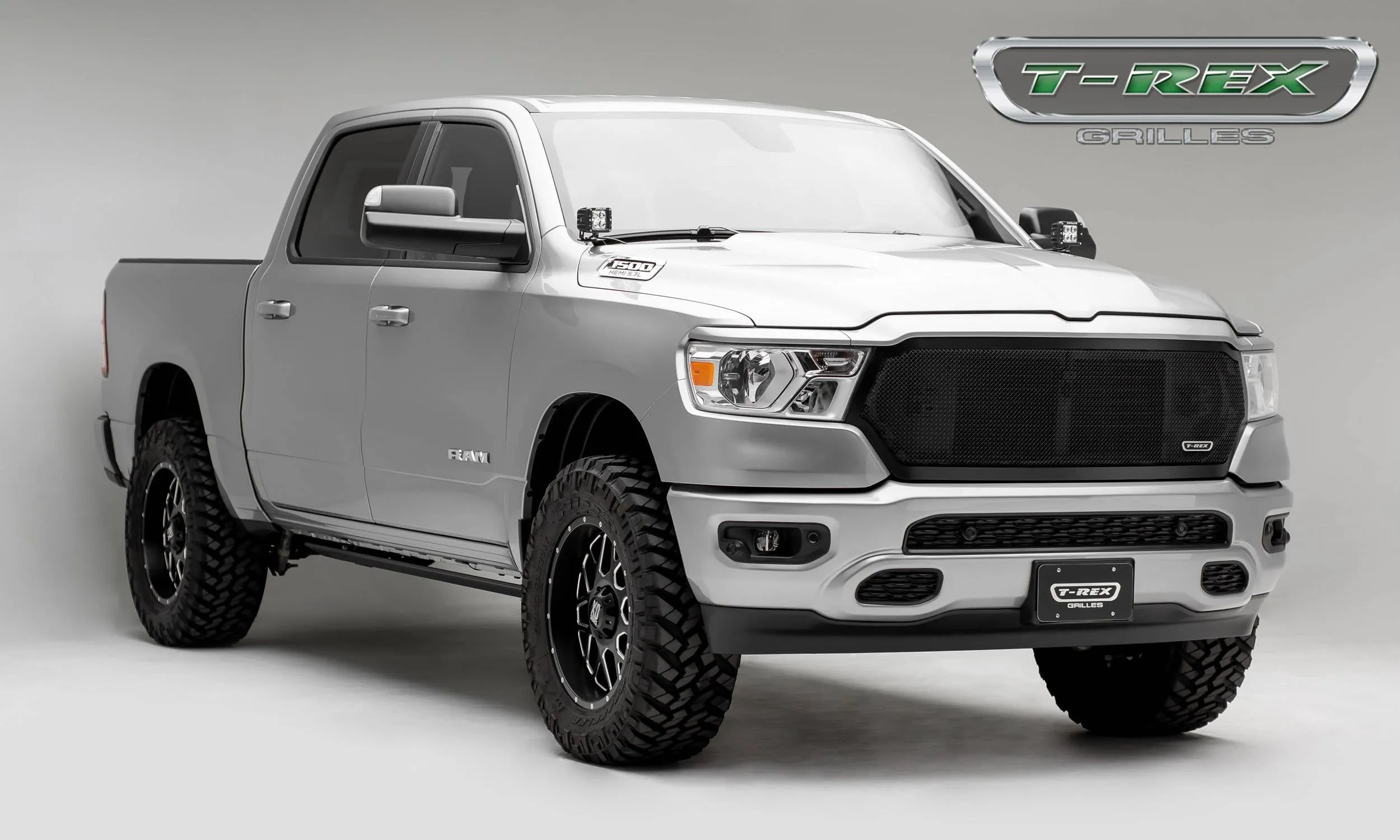 T-Rex Grilles Upper Class Series Mesh Grille - 2019  Ram 1500