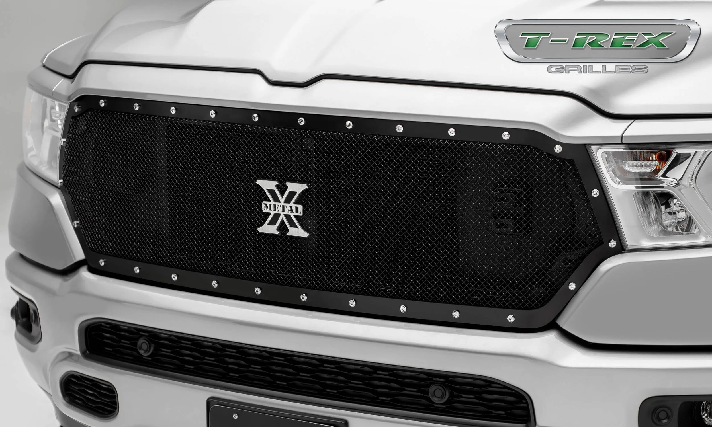 T-Rex Grilles X-Metal Series Studded Mesh Grille - 2019  Ram 1500