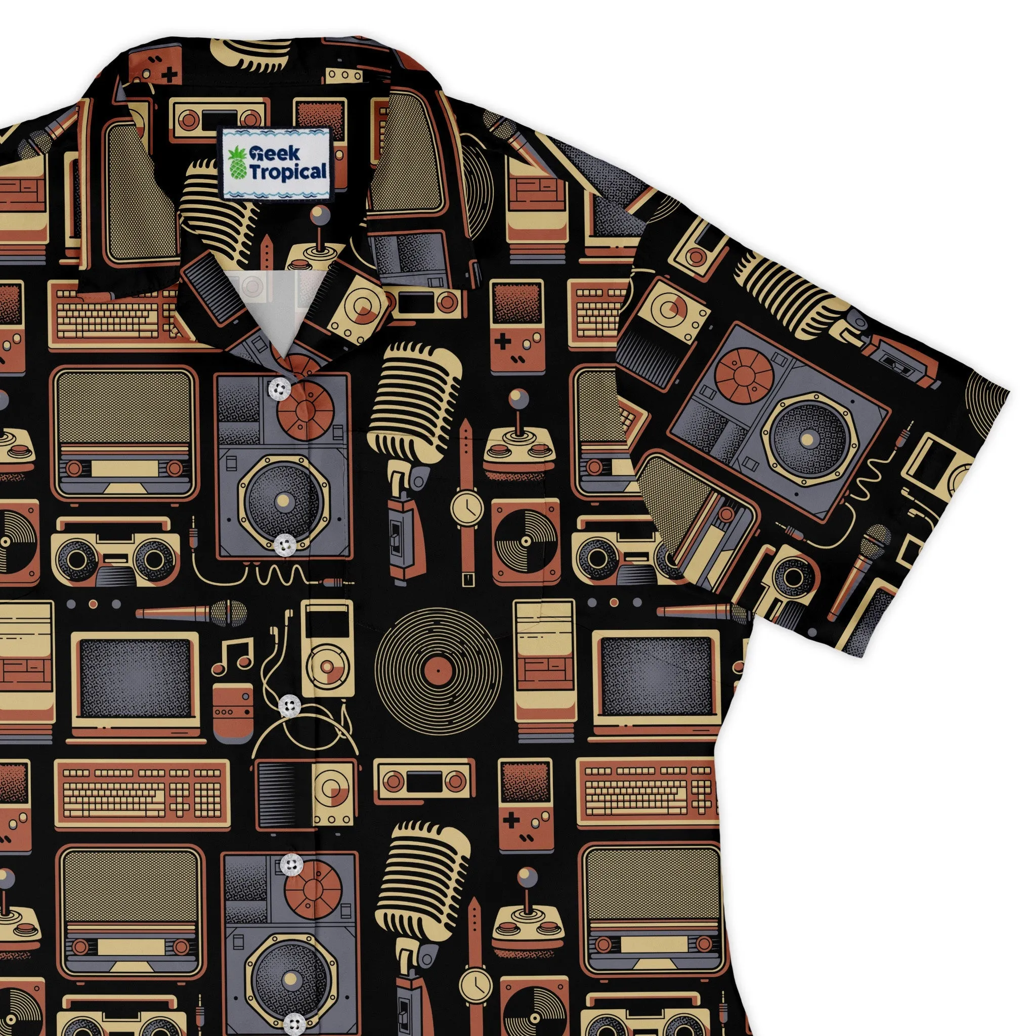 Throwback Tech Curvy Button Up Shirt