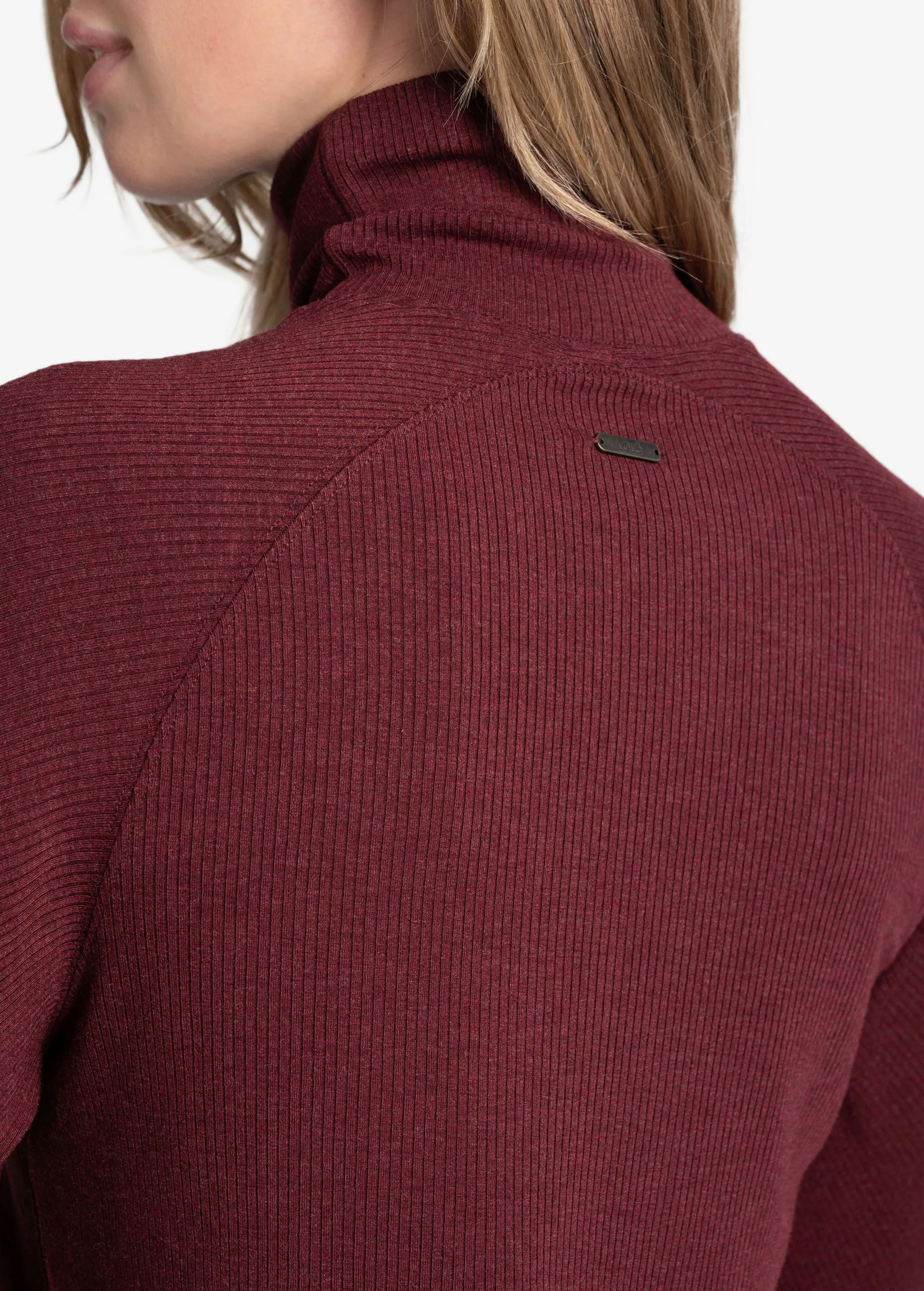 Traverse Turtle Neck Long Sleeve